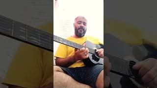 Baixistas também tocam violão e guitarra muito bem! 😎🤭🙆🏽‍♂️🤡🤣. #shorts #short #shortvideo #memes