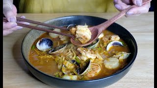 Jjamppong Korean Spicy Seafood Stew