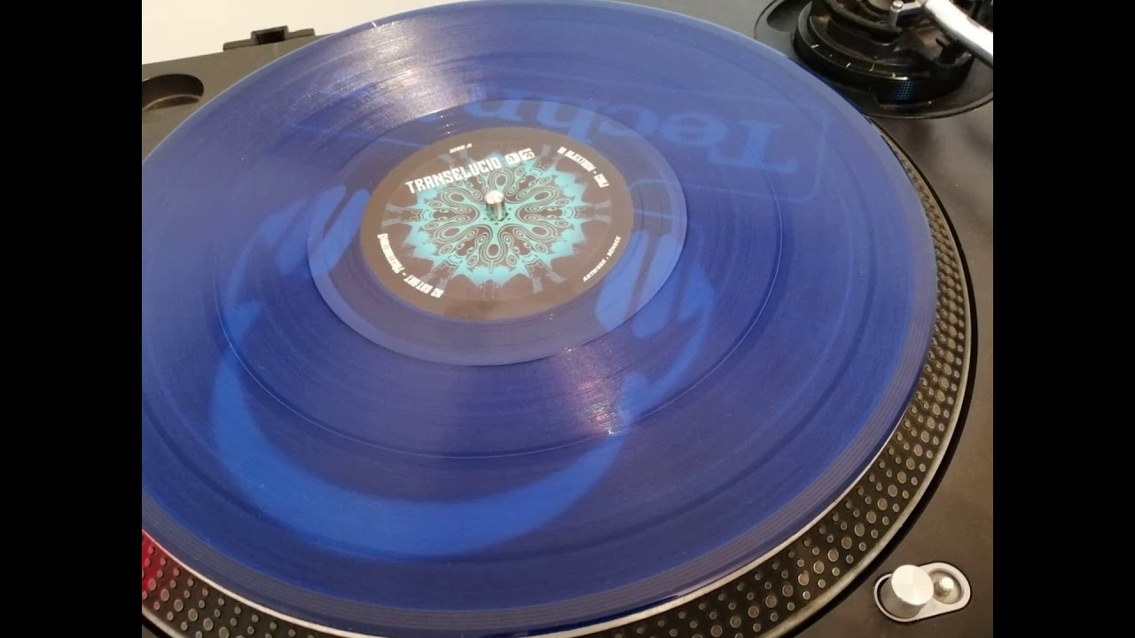 A1 Transelucid 06 Alextrem