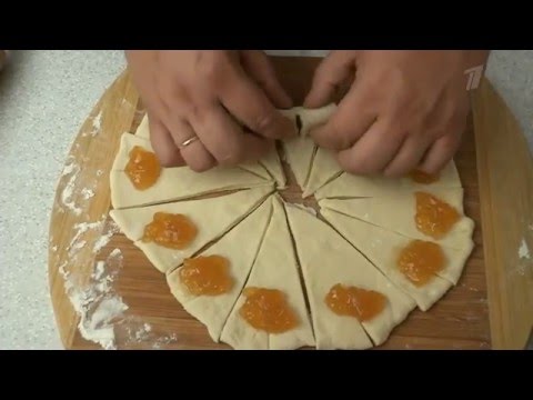 Видео рецепт Рогалики с вареньем