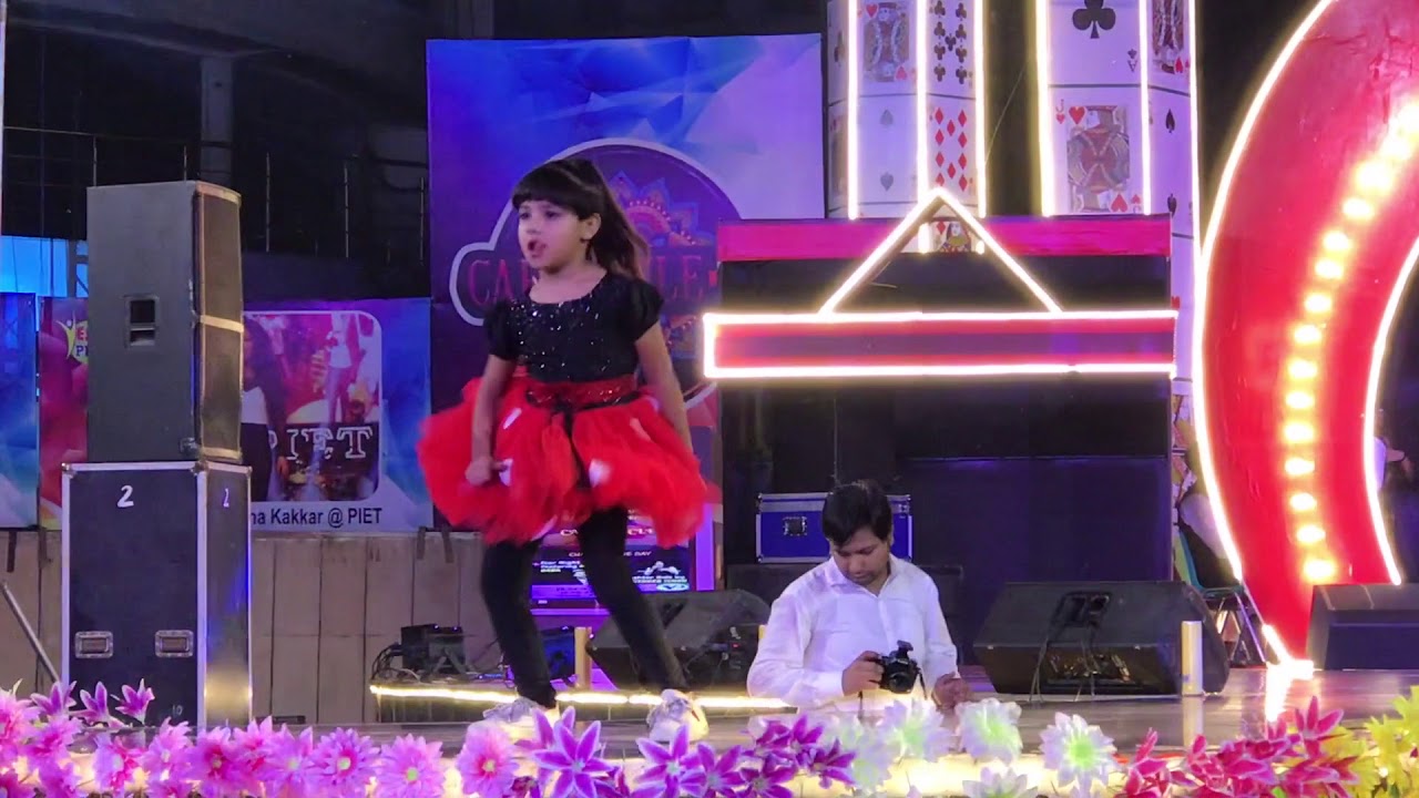 Vaishnavi dance || DILBAR DILBAR [PIET College]