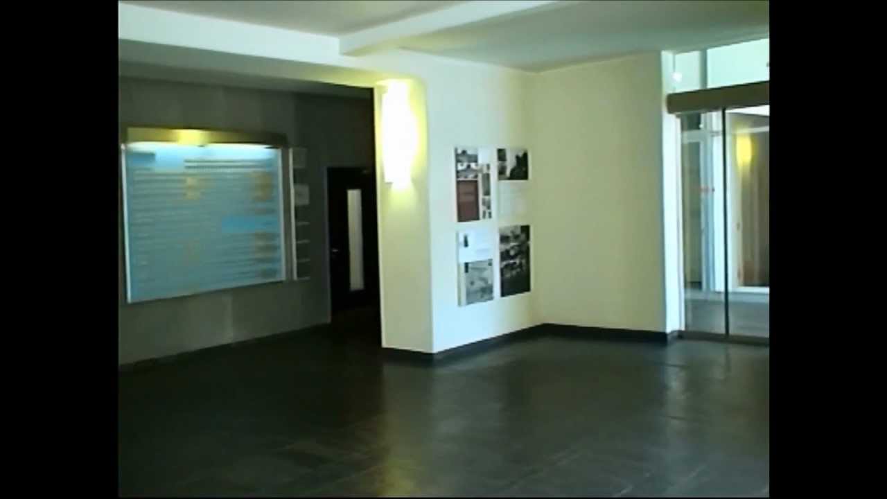 IG : La cité radieuse de Le Corbusier à Berlin - Berlin Corbusierhaus / Wohnmaschine ( 2012/07/04 )