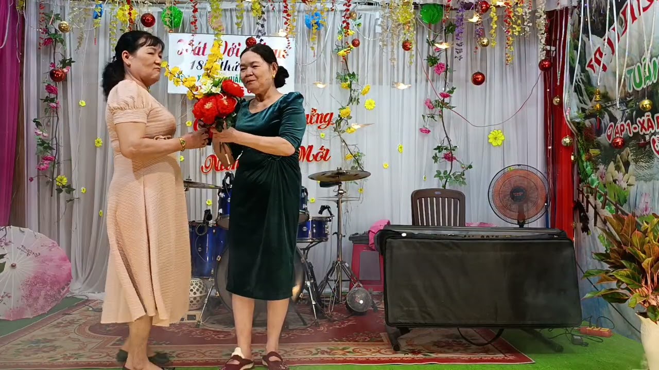 Ck:Em Hậu Phương Còn Anh Nơi Tiền Tuyến 🌹 Tb-Chị Thảo 🌹