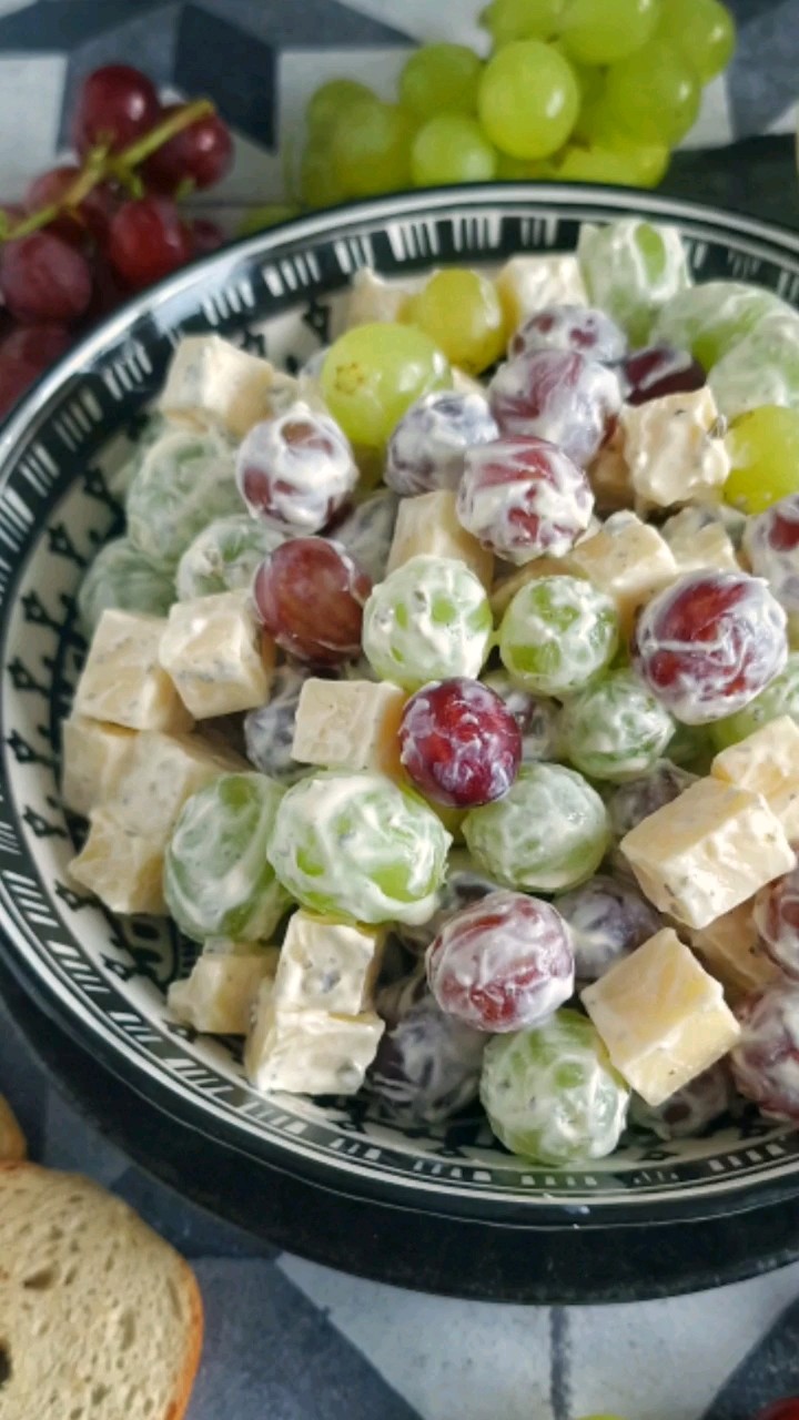 Nur 3 Zutaten. Weintrauben Käse Salat#shorts#salat - YouTube
