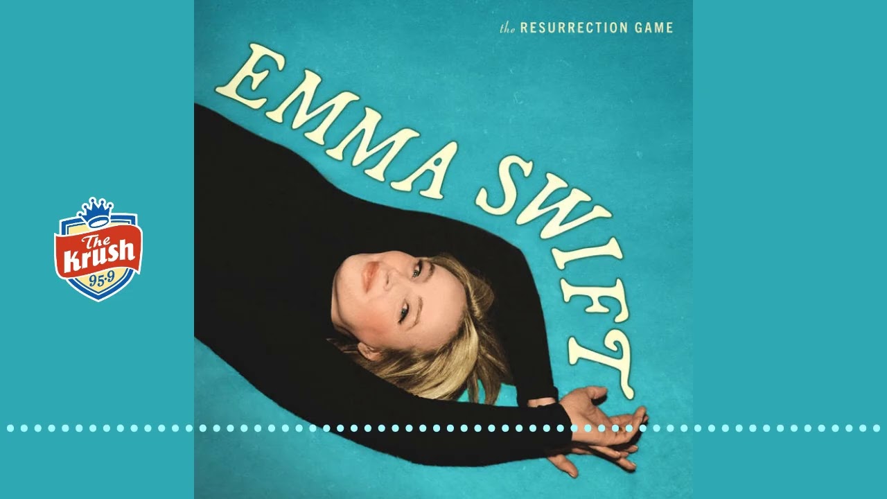 Emma Swift Performs Live in the Studio