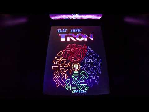 Tron Arcade Gameplay
