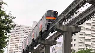 多摩モノレール　17:01立川駅近く通過　2021.6.30