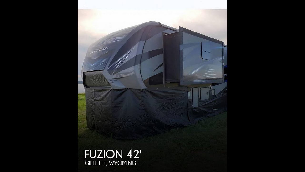 Used 2016 Fuzion Chrome Toy Hauler Series M-420 for sale in Gillette, Wyoming