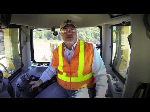 Cat® Large Dozers - Integrated Technologies: Automated Blade Assist
