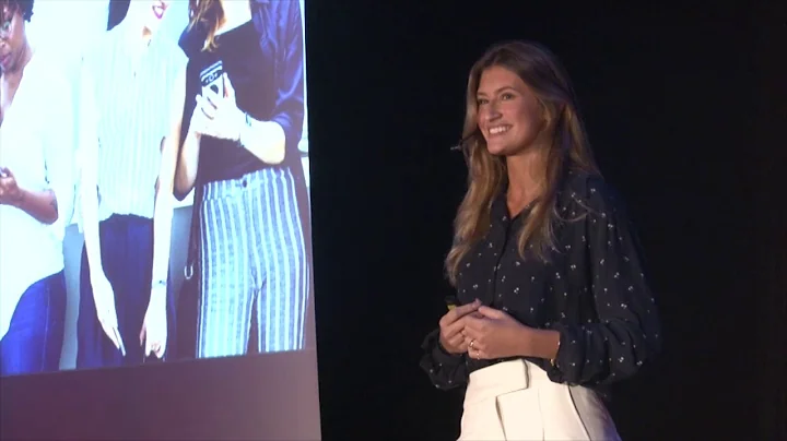 The Right Way to Use Social Media | Paula La Croix...