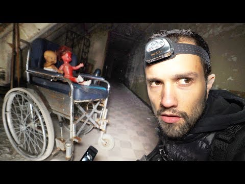 Vidéo: Un étudiant A Photographié Un Gardien Fantomatique Dans Un Hôpital Psychiatrique Abandonné - Vue Alternative