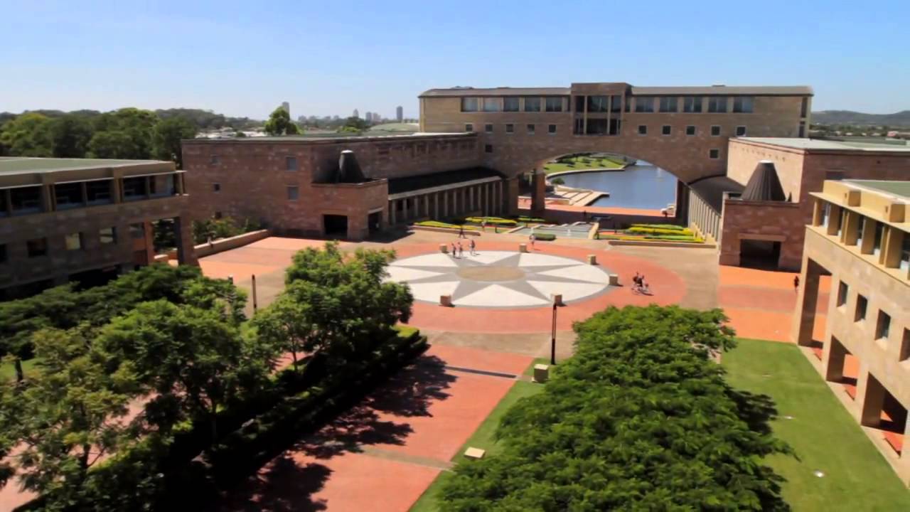 Study Business Managemnt in Australia- Bond University Australia - YouTube