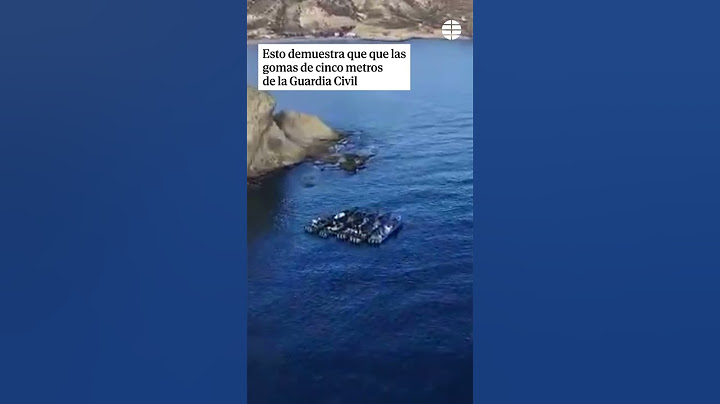 Así esperan en la costa gaditana varias narcolanchas fondeadas para entrar a puerto y descargar