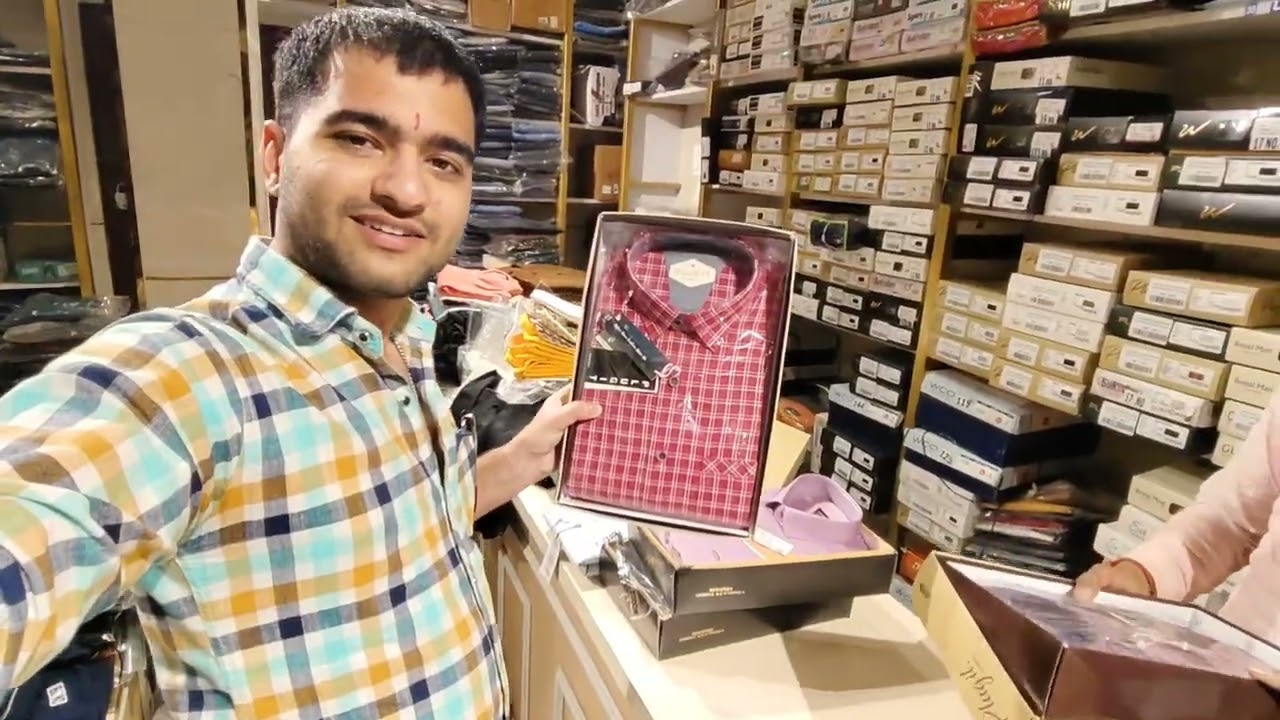 Guys jaldi visit karo😃jai arihant garments baraut me🥳 #viral #vlog 