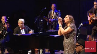 Let's Never Stop Falling in Love - Pink Martini ft. China Forbes | Live from San Francisco - 2019 Resimi