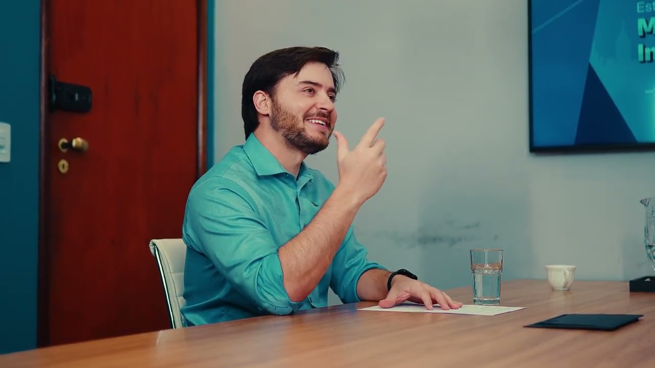 Construa experiências que convertem mais | SKYLINE + MORADA