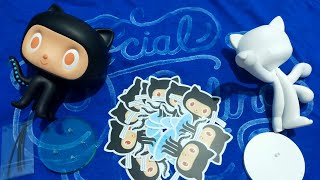 🎁 Unboxing: @GitHub Swags!