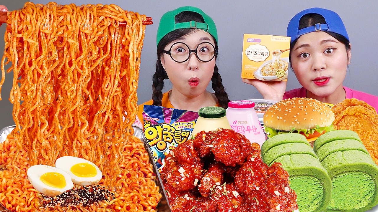 Convenience Store Tteokbokki Spicy Noodle Chicken Hot dog Food Mukbang DONA