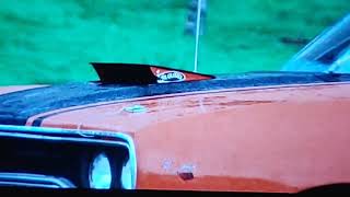 70 Road Runner Air Grabber Hood in action. Old movie with nice cars. Brewster McCloud