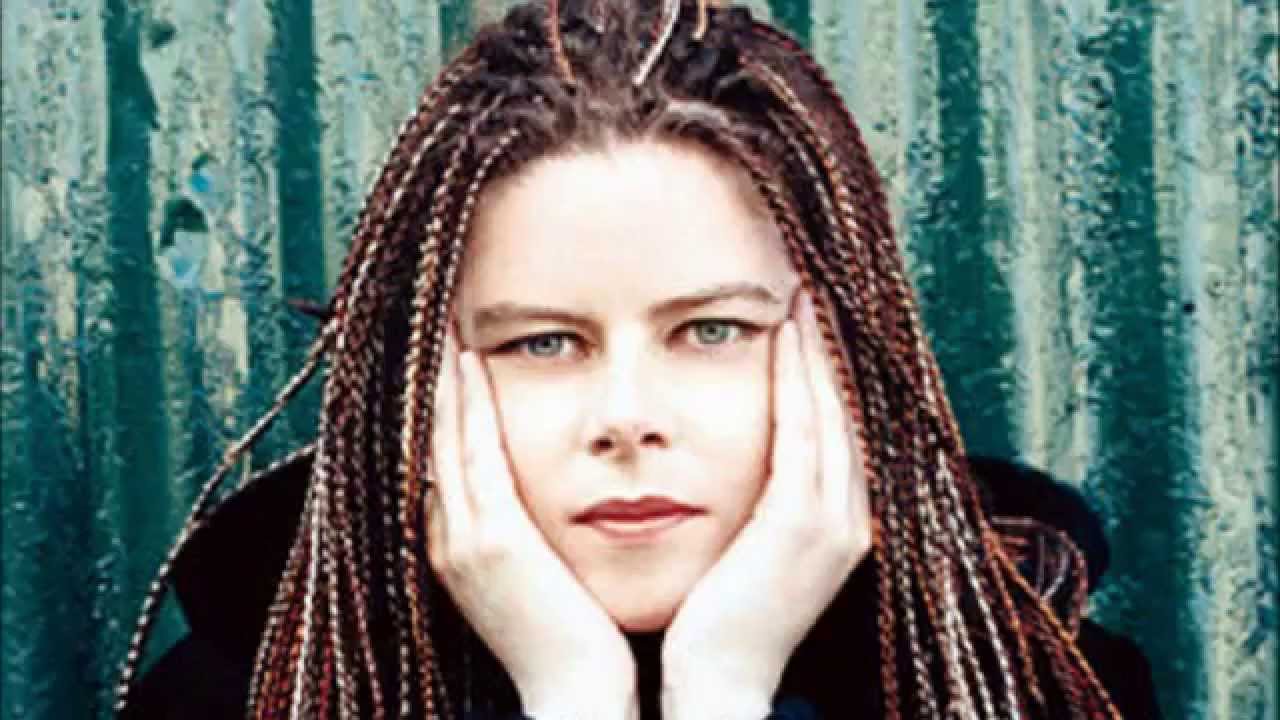 SINEAD LOHAN - yOu're iN mY LovE SINEAD LOHAN - yOu're iN mY LovE