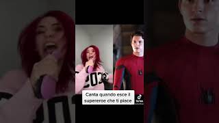 Canto Con I Miei Supereroi Preferiti