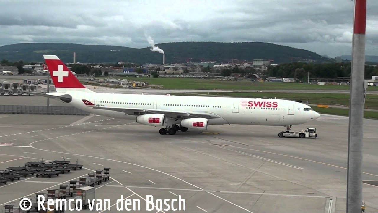 Plane spotting at Zürich Airport 8 september 2013