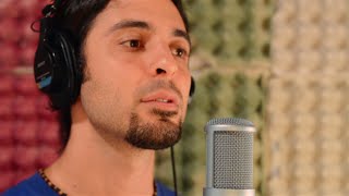 Miniatura del video "Ali Youssefi - UNITE [Official Video] #virtualchoir #worldcollaboration"