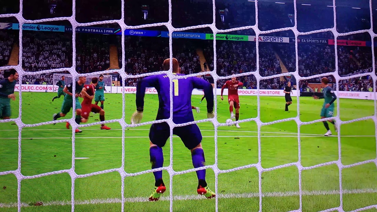 Perfect Fifa 19 Finishing! Eriksen!