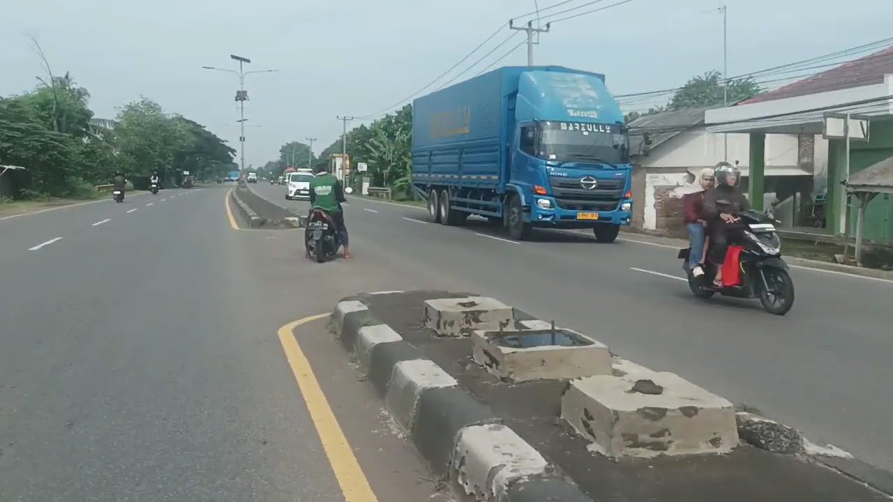 JALAN PANTURA YANG SEPI