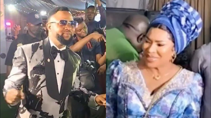 MOMENT FAITHIA BALOGUN, BIMBO THOMAS, YINKA QUADRI STORM AKIN OLAIYA'S BIRTHDAY IN LOVELY ASOEBI