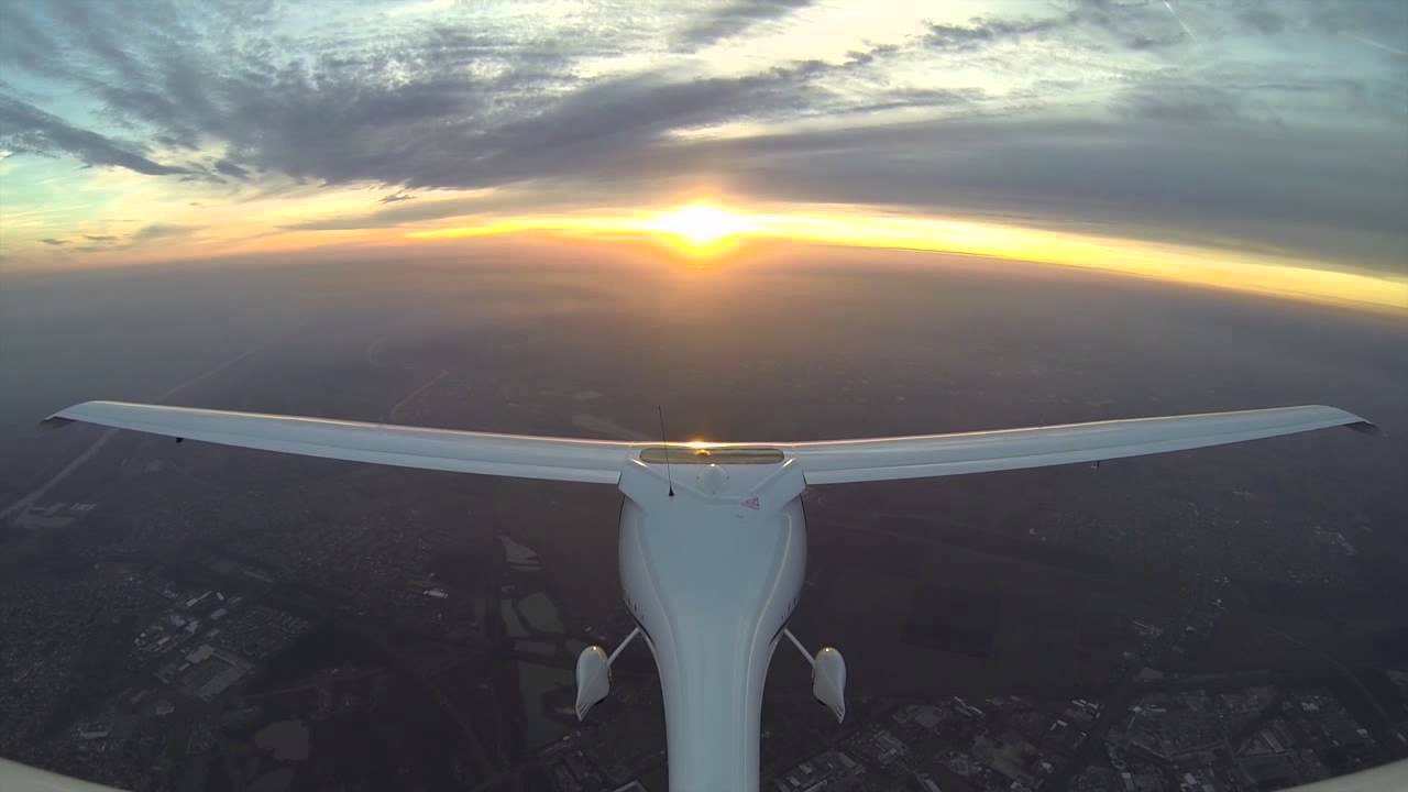 Pipistrel Virus SW Loops and Rolls in Sunset3