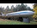 Man Turns Old Airplane Into His Dream Home And The Shower Is Amazing