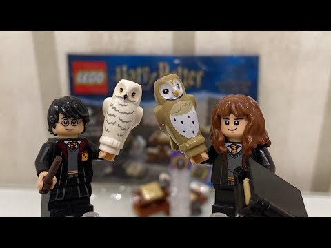 Видео: Лего Harry Potter 30392 - учебный стол Гермионы