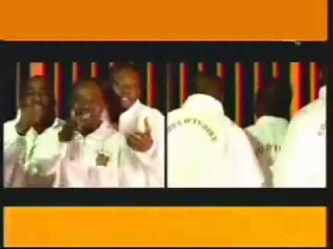 [Cote d'ivoire] Magic System et les Elephants.flv