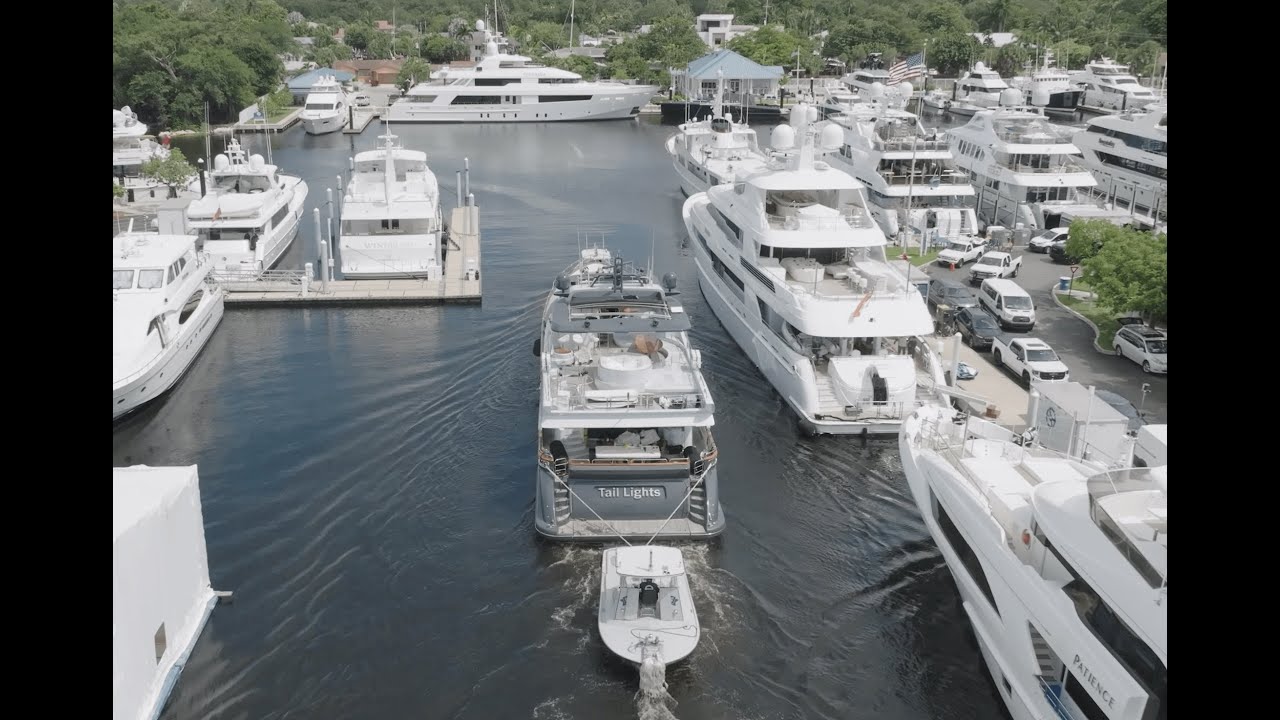 116 Azimut Motor Yacht TAIL LIGHTS - Unprecedented Yacht Refit