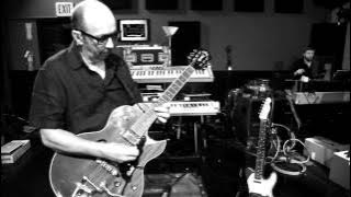 'I Think I'm Paranoid' Live Rehearsal Footage