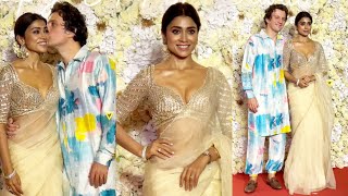 Shriya Saran Makes a Perfect Entry at T-Series office Diwali Party 😍🔥📸