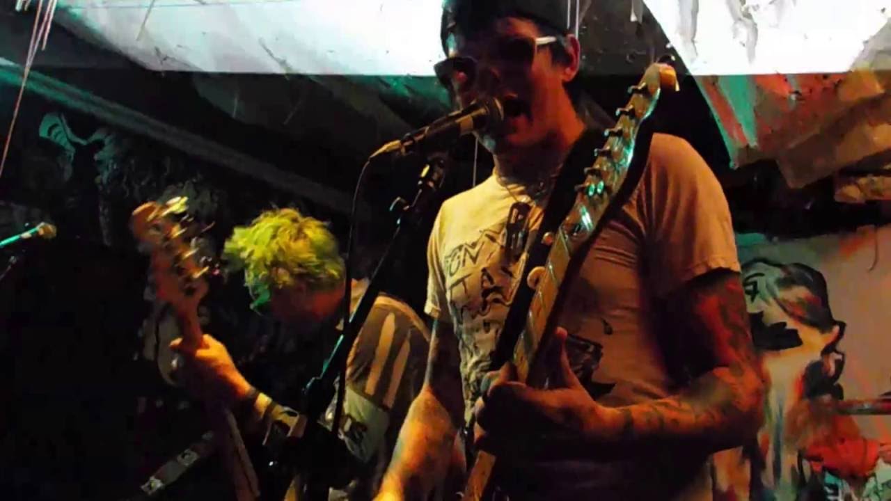 The Wheelz playing "So Neat" (The Partisans cover,) at 7th Circle on 5/7/2016