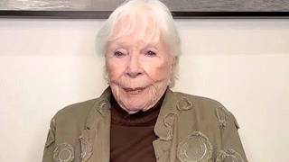 At 91, The Tragedy Of Shirley MacLaine Is Beyond Heartbreaking