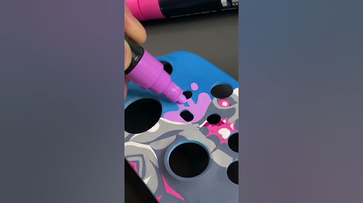 Custom Xbox Controller using Posca Markers! #shorts