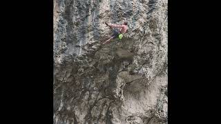 il tetto di dottor zarpa a modo mio A 💜 #climbing #freeclimbing