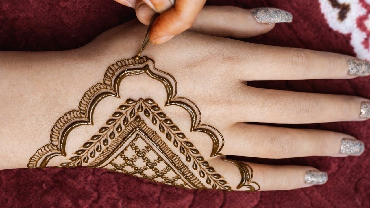 Pinterest inspired design |Simple mehndi design front hand | eid mehndi design|minimal mehndi design