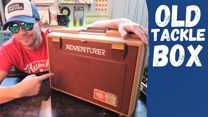 Angler goes ANTIQUE PICKING and finds an OLD TACKLE BOX packed with VINTAGE  LURES 