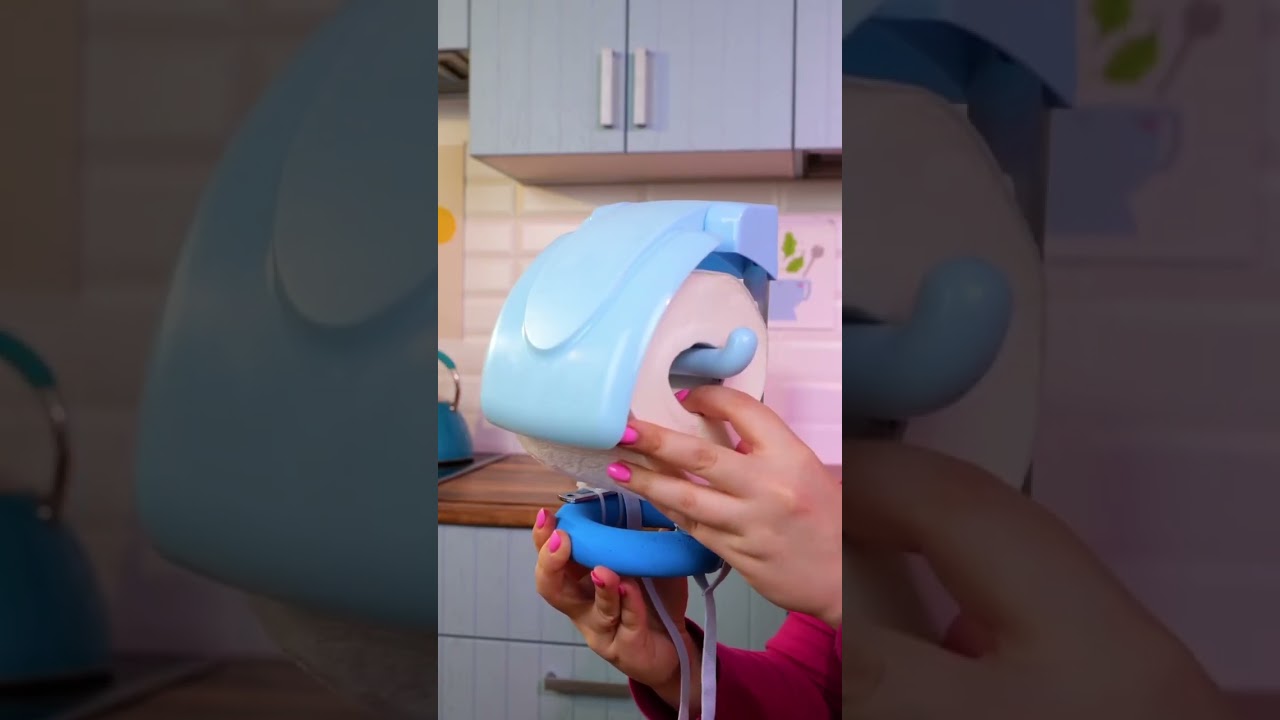 Mess-Free Mealtime Magic! 🍽️✨ 