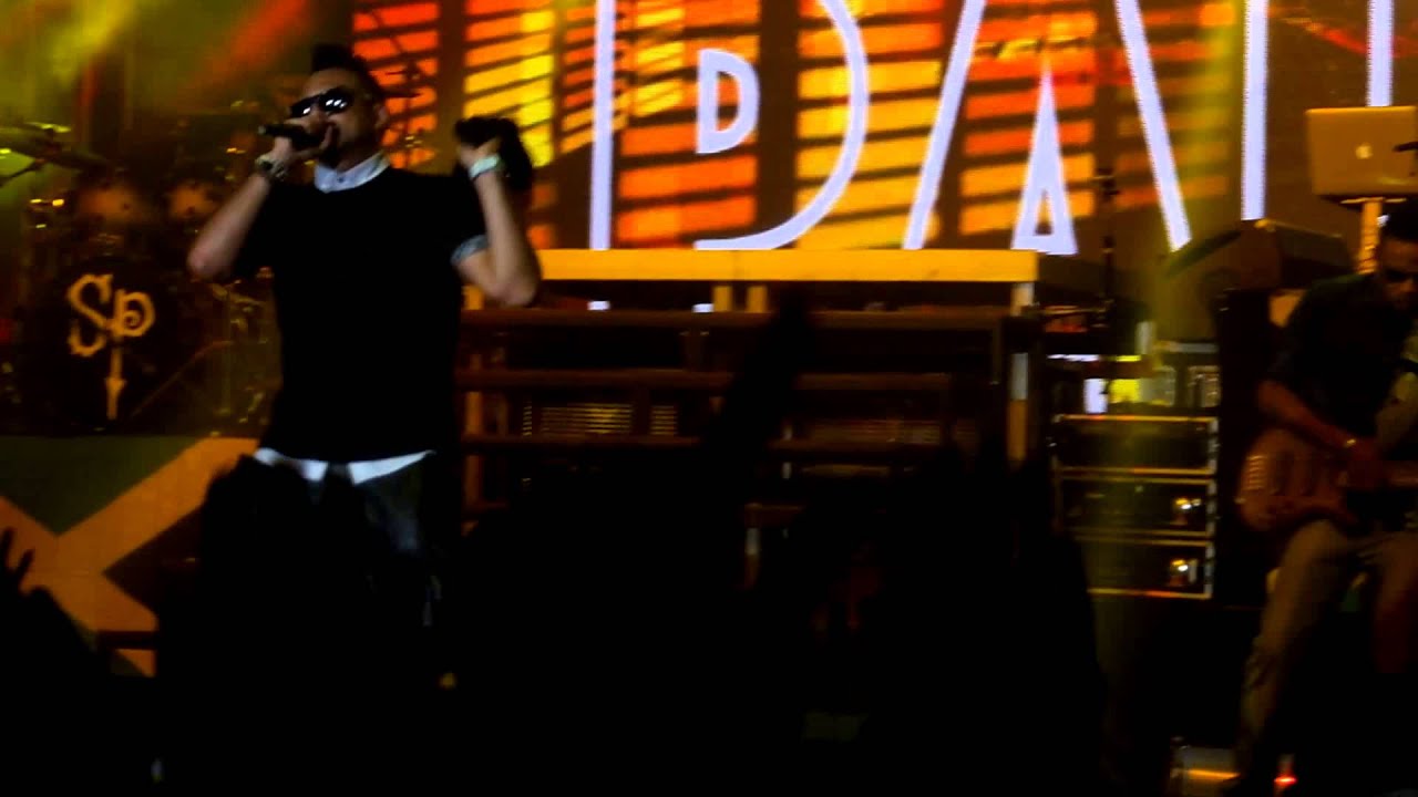 Sean Paul in Berlin Columbia Hall Full Frequency Tour Got 2 luv U 13. Mai 2014