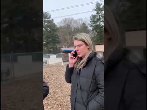 Woman Calls cops because a Dog Humped Her Dog