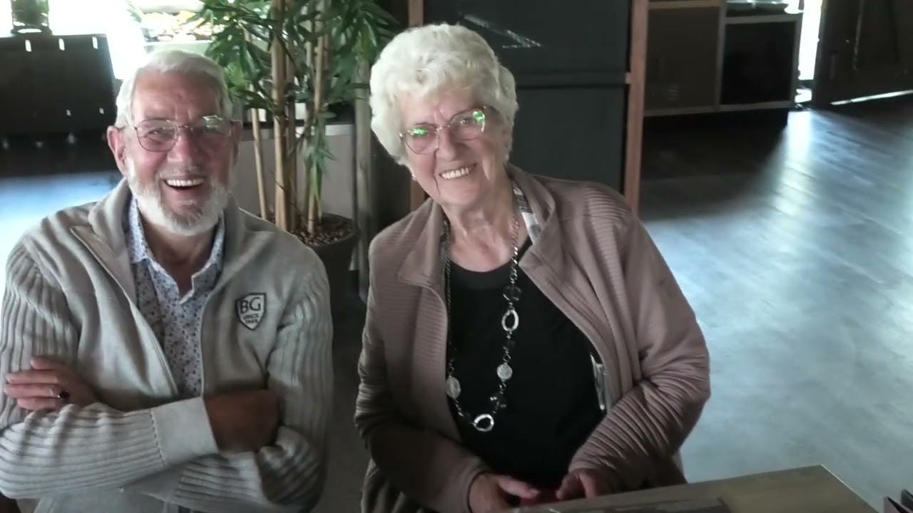 PIRAMIDE BUFFET FAM NEVEN EN NICHTEN REUNIE 02 05 2025 OPENDE VIDEO BERT VAN DER WAL