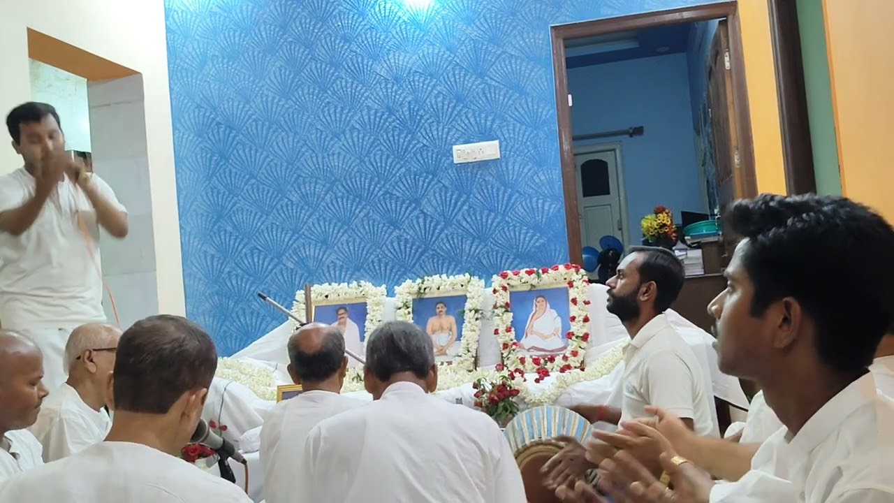 শুভম ভাইয়ের সুন্দর কীর্তন, খোল বাদক সেভাবে  সঙ্গত  দিতে পারেনি || Satsang 🙏