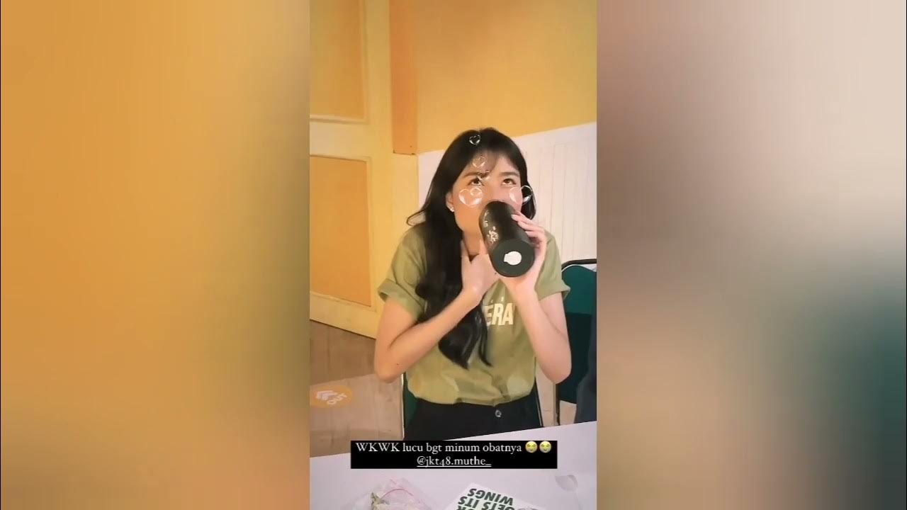 Muthe JKT48 lucu banget minum obatnya - YouTube
