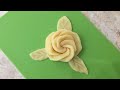 Роза из теста для украшения любого пирога. Как красиво украсить пирог. Красивое оформление пирога